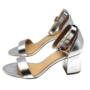 CL by Laundry Silver block heel shoes size 9.5